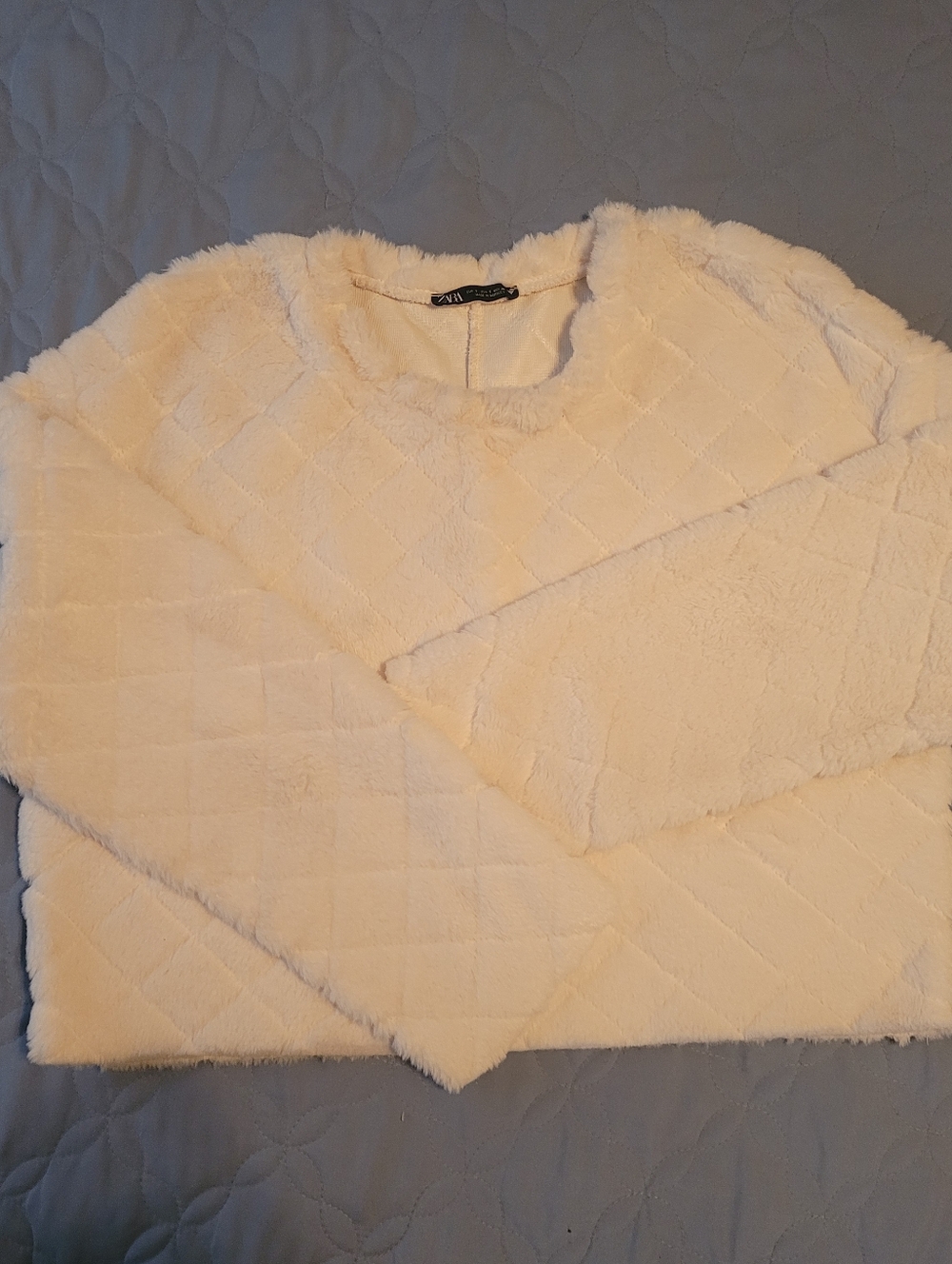 Zara Winter White Plush Fuzzy Jacket - Picture 3 of 4